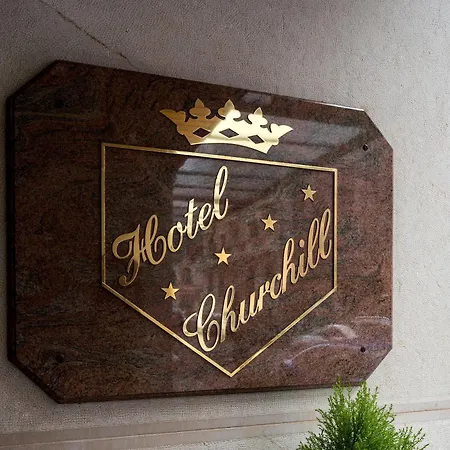 Hotel Churchill 4*